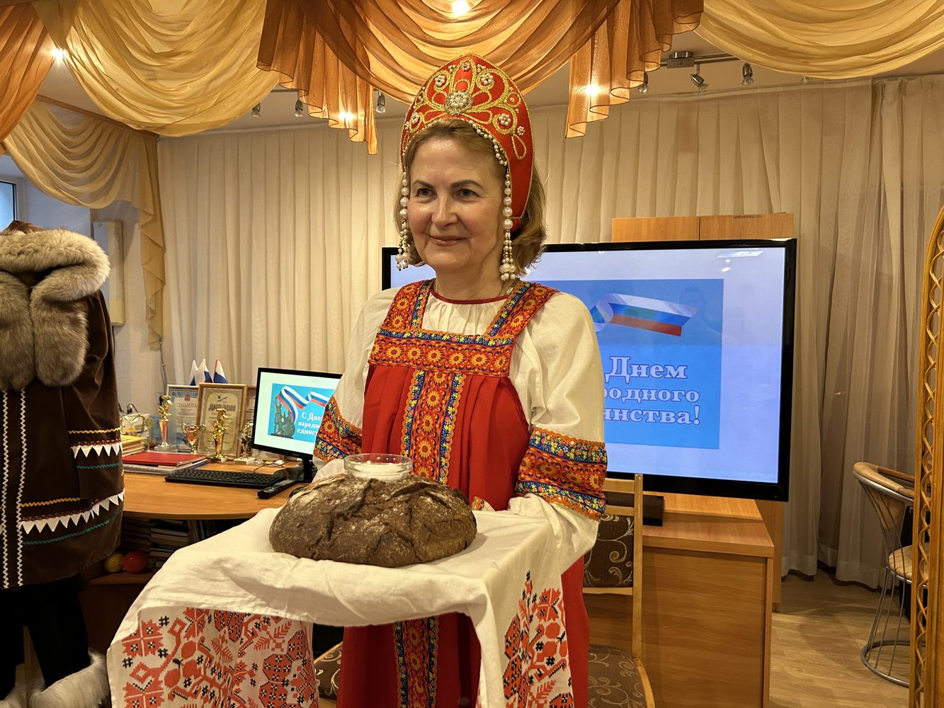 🎉29 октября в музыкальной гостиной нашего Центра прошёл особенный концерт — ко Дню единства народов России «Мы вместе»!